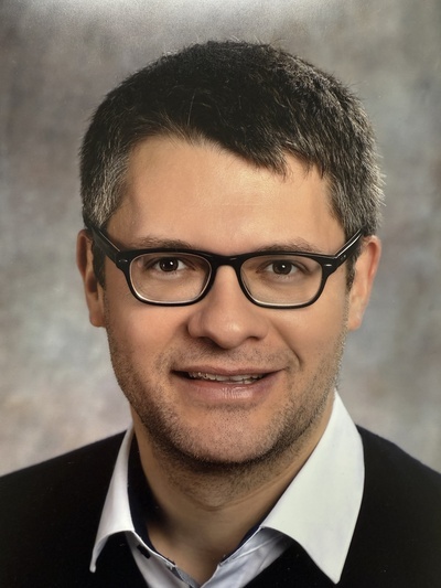 Dr. Christoph K�fer