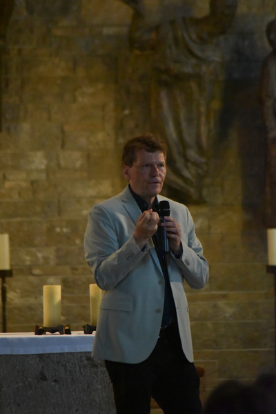 Prof. Hartmut Rosa bei seinem Vortrag im St. Paulusheim